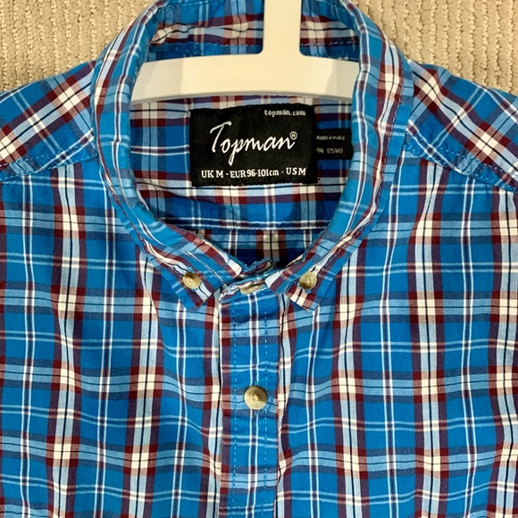 Top,an mens plaid lightweight button down - Picture 2 of 3